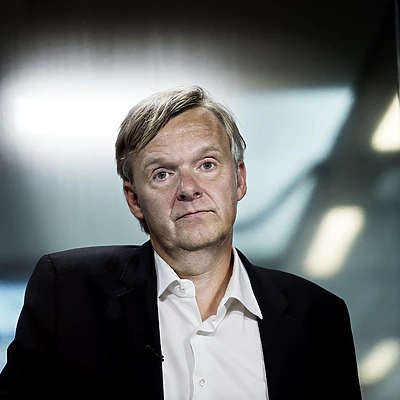 Ekstra Bladet slører over 1.600 billeder af mindreårige side 9-piger 